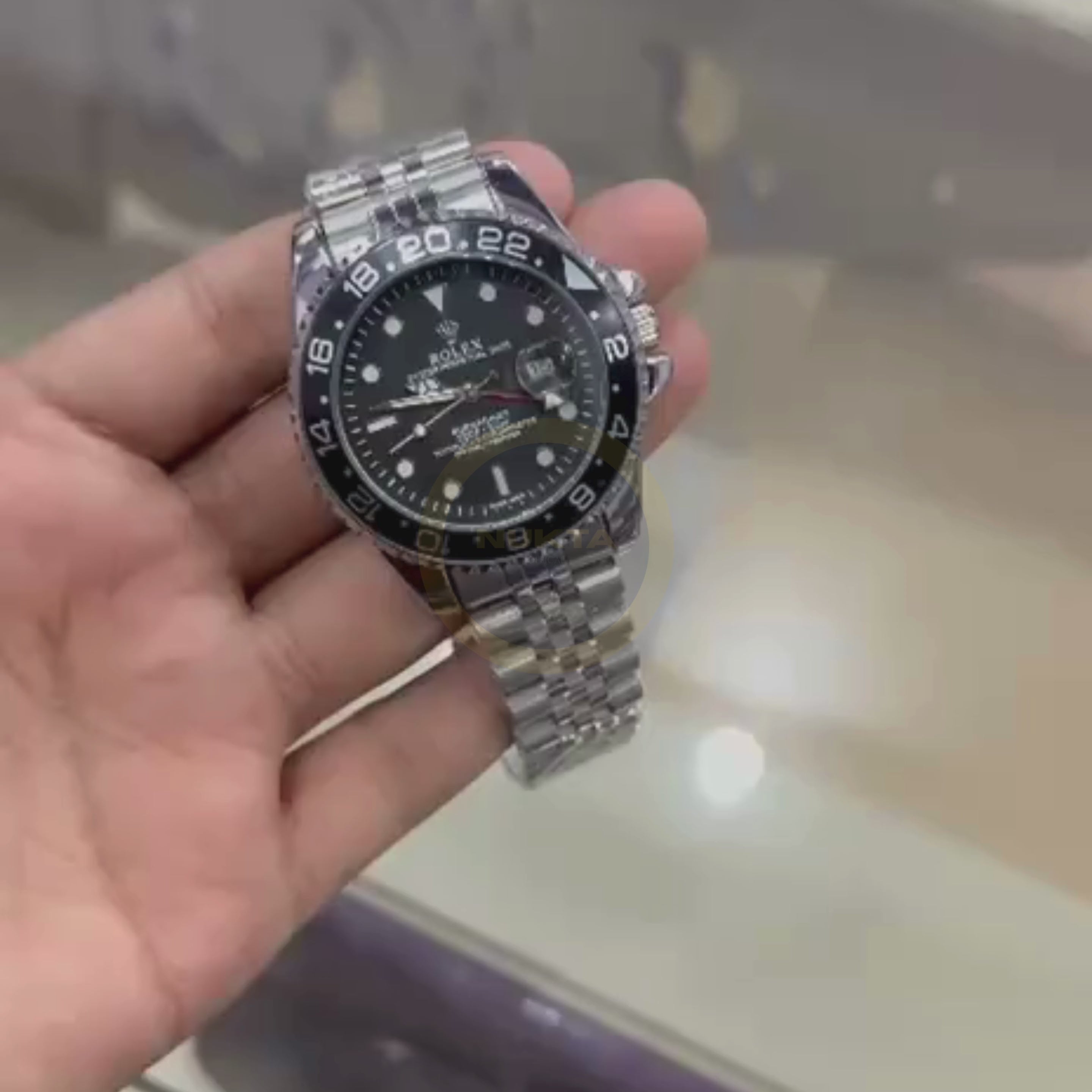 Load video: Dual-Time Navigation 40mm Stainless Steel Rotating Bezel Interface VDEO